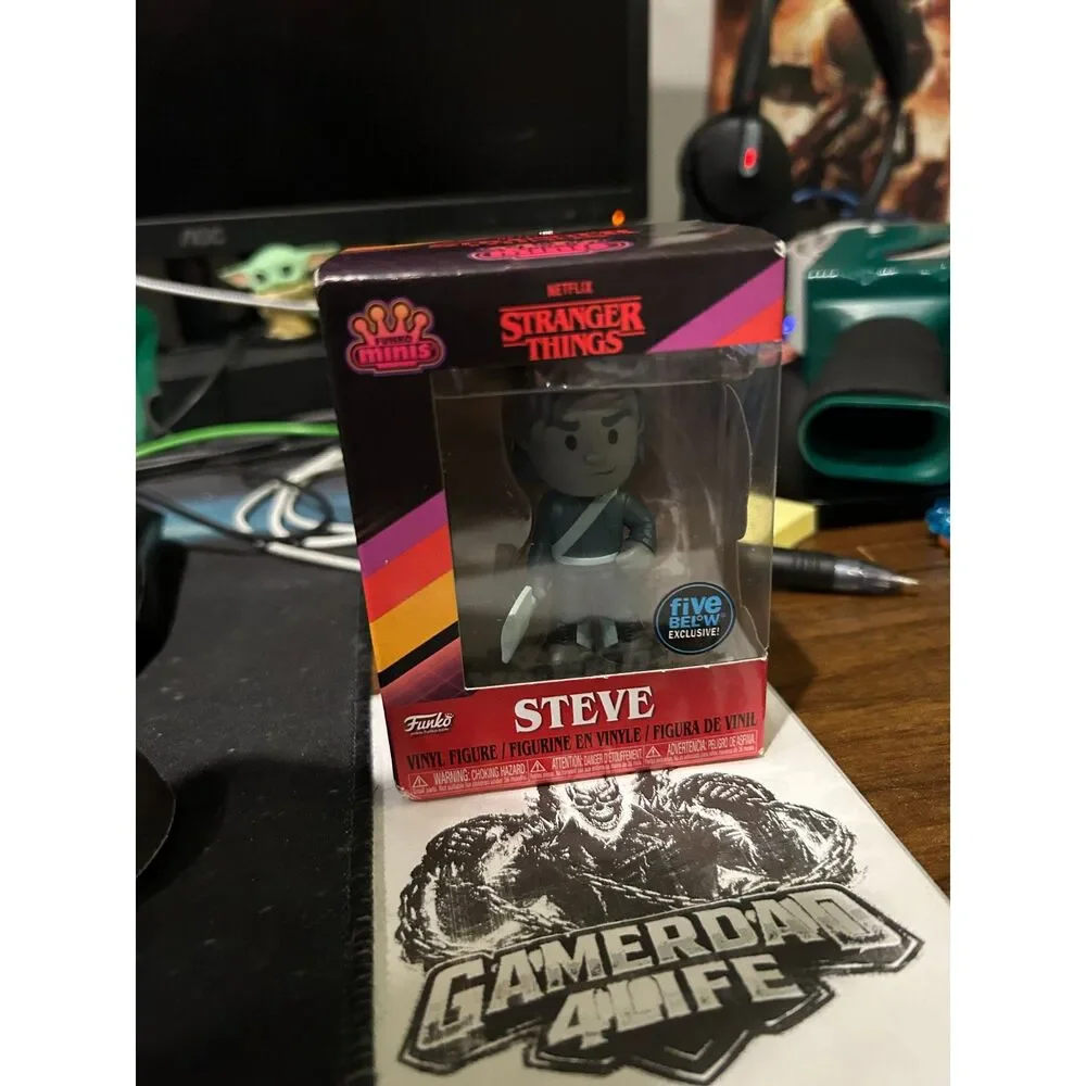 Funko Minis Stranger Things - Steve Five Below Exclusive Limited Chase